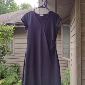 Athleta v neck dress